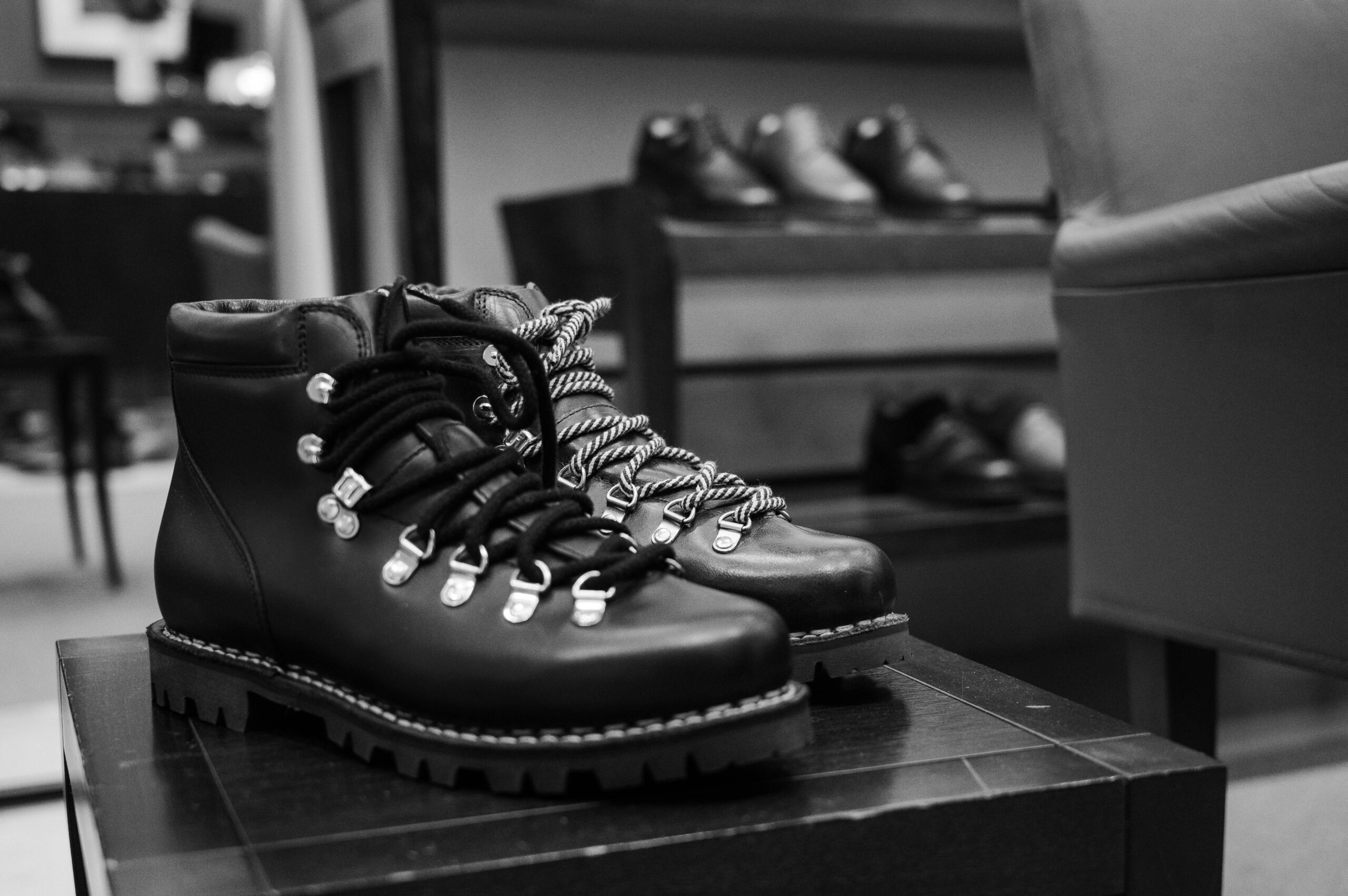 AVORIAZ/JANNU NOIRE-LISSE NOIR | Paraboot